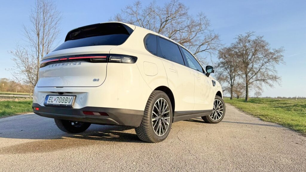 Leapmotor B10 EV Title