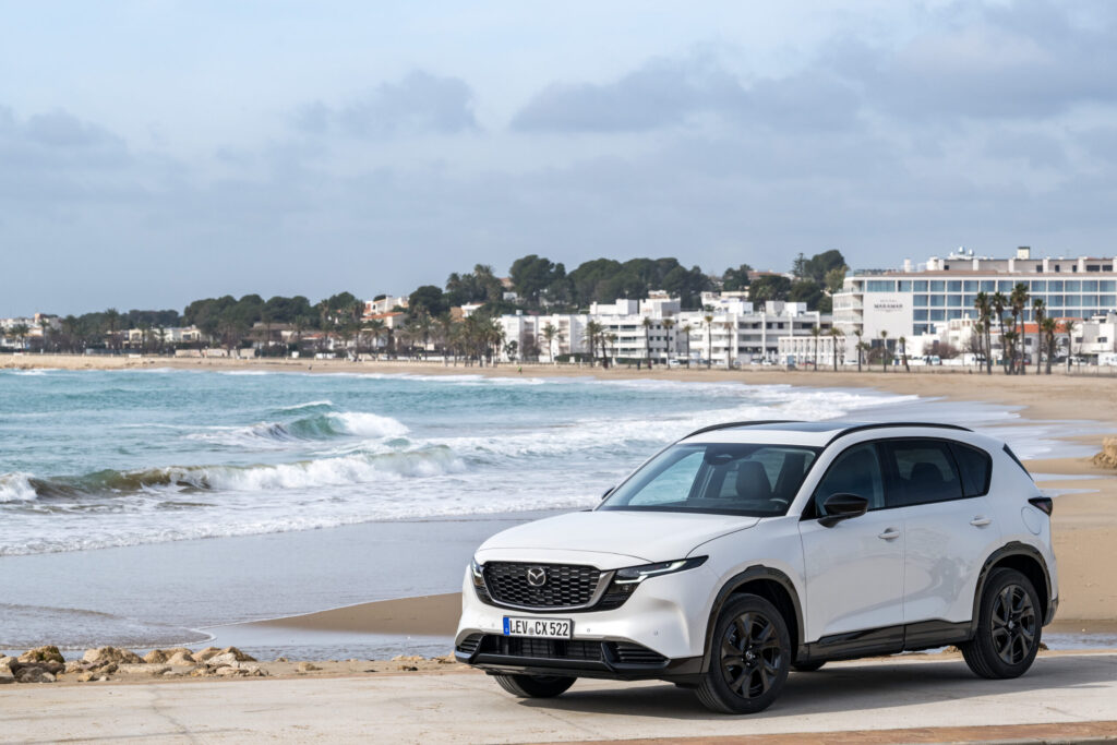 Mazda CX-5 white