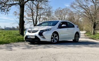 Opel Ampera title photo
