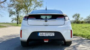 Opel Ampera Back photo