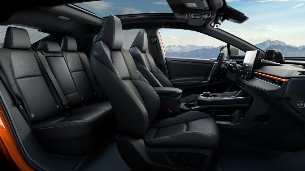 Subaru Uncharted seats