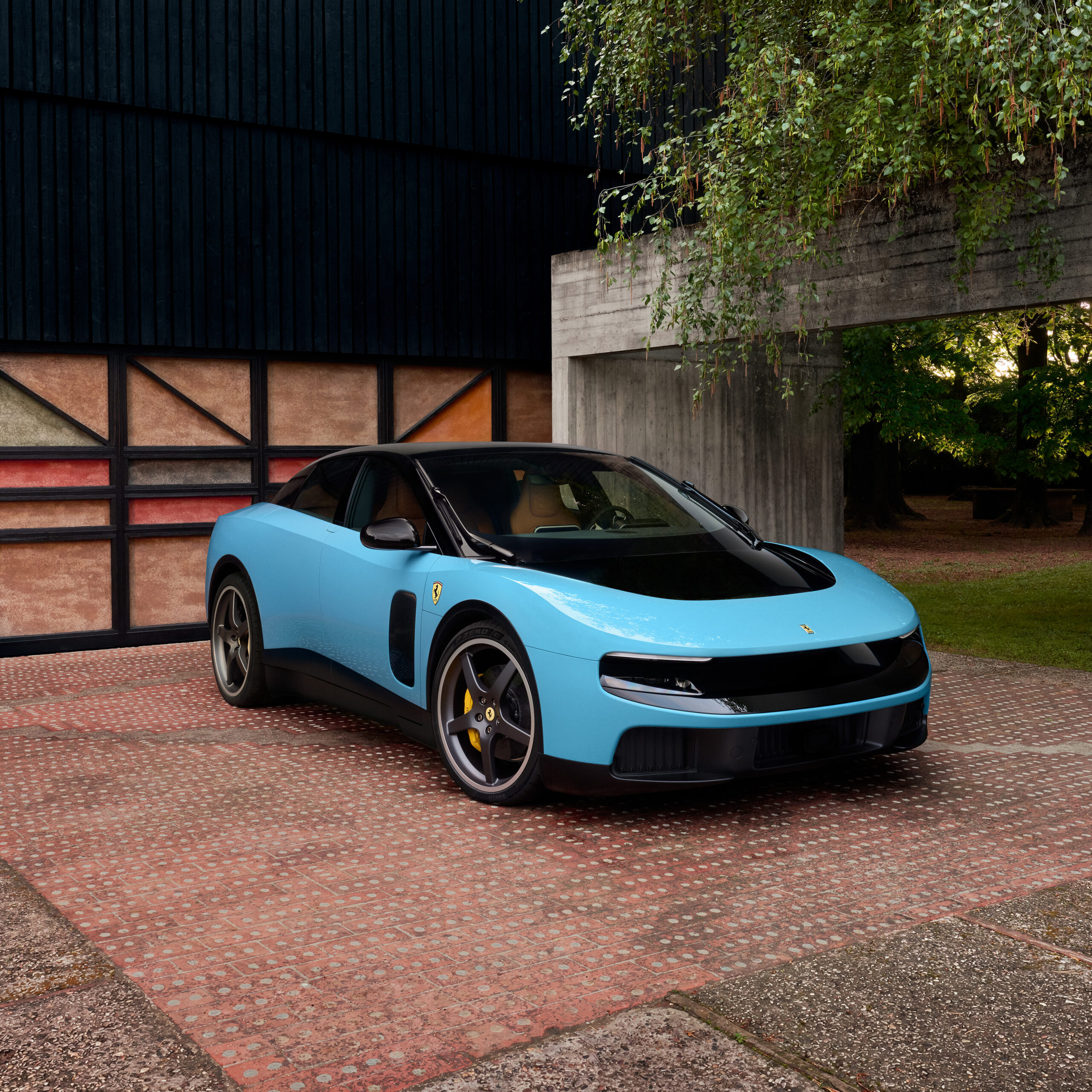 Ferrari Luce prináša výkon viac ako 1000 koní