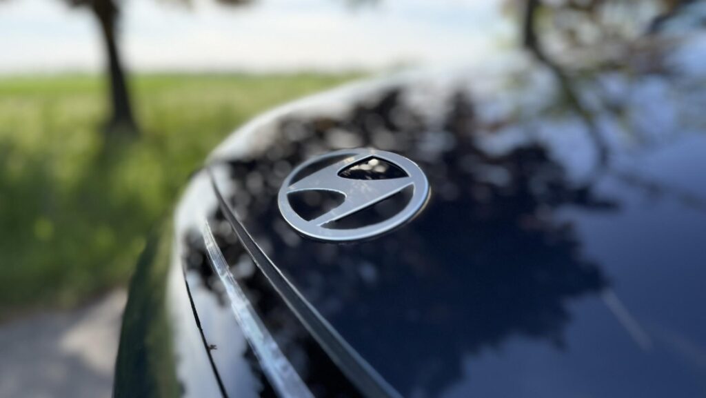 Hyundai KONA Family logo