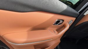 Leapmotor C10 REEV dvere