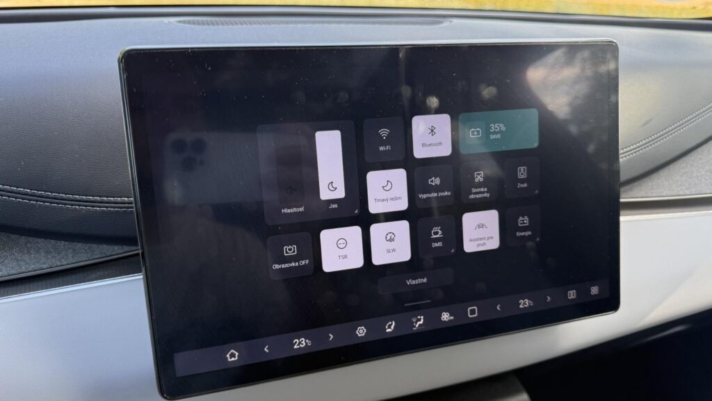 BYD Seal6 rolovacie menu