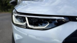 Ford KUGA PHEV svetlá