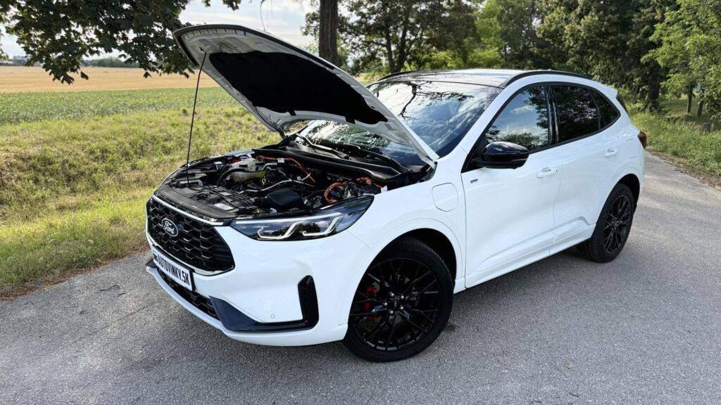 Ford KUGA PHEV motor