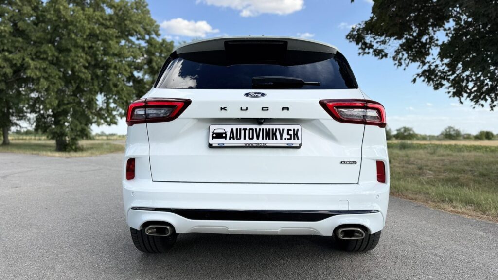 Ford KUGA PHEV zadná časť