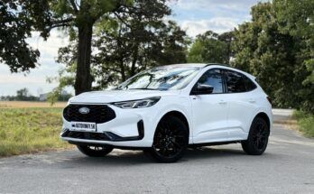 Ford KUGA PHEV ST-Line X title