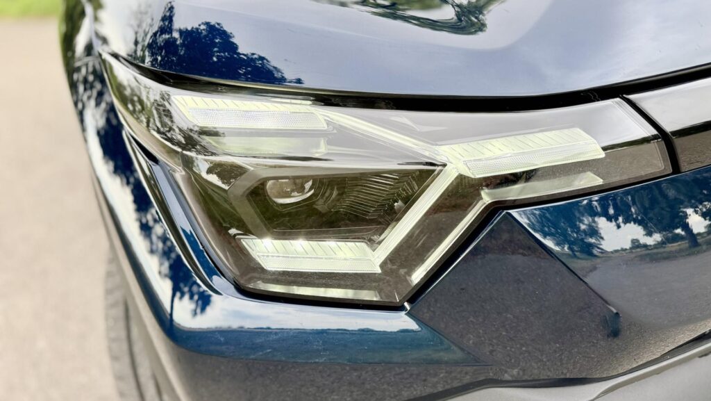 Suzuki e Vitara svetlá