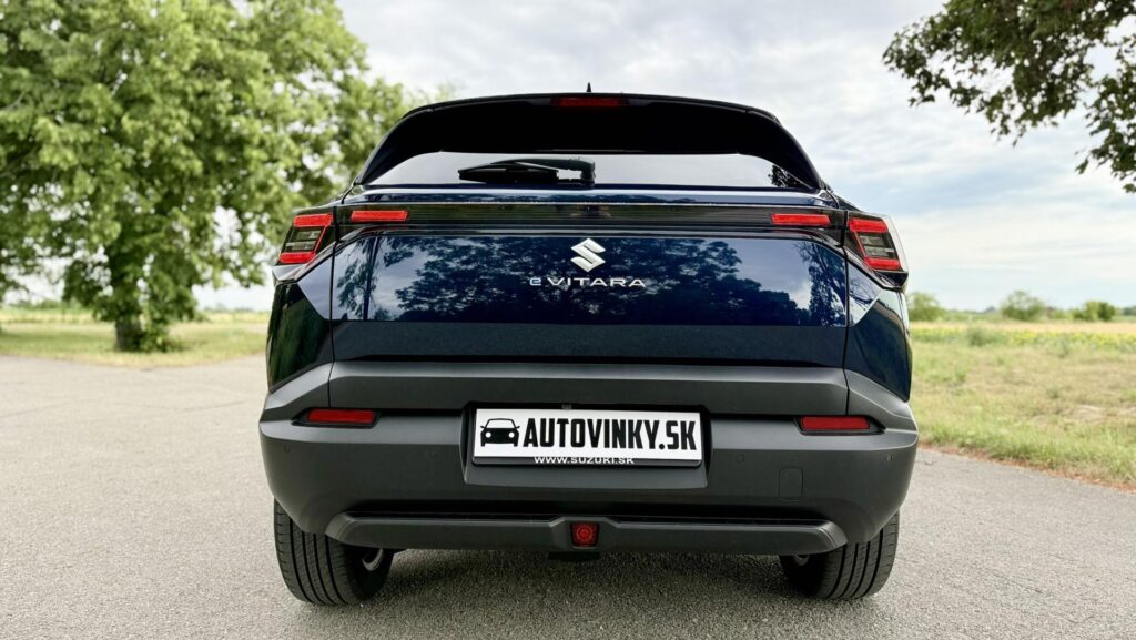 Suzuki e Vitara zadná časť