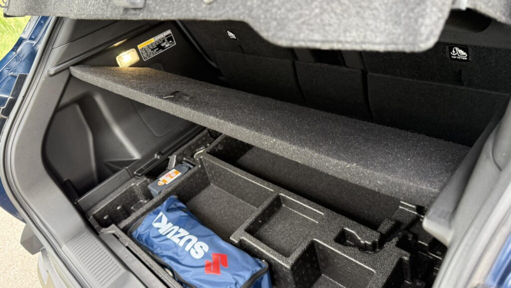 Suzuki e Vitara plato