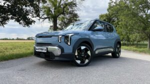 KIA EV2 Earth title
