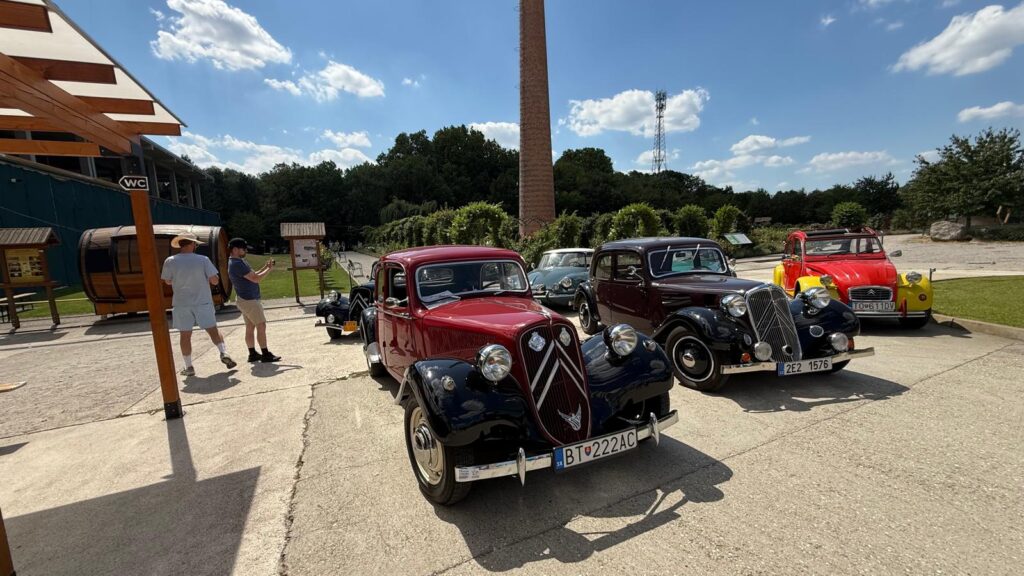 Citroën zraz Citroën AC4 z roku 1932