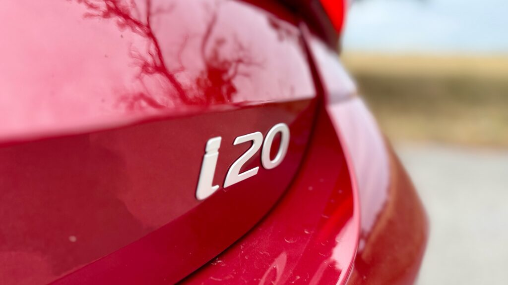 Hyundai i20 Black Line logo 1