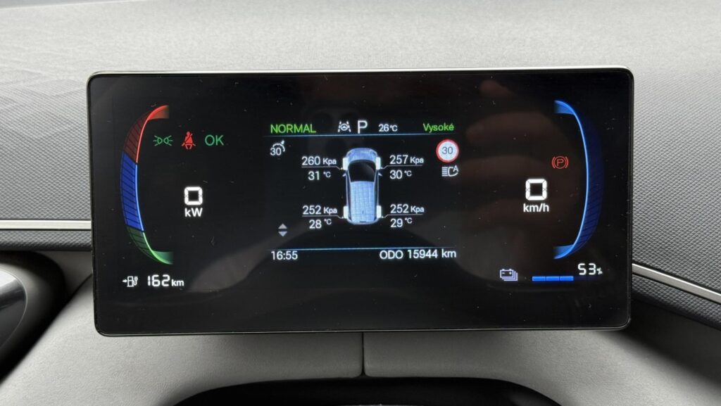 BYD Dolphin Surf disp