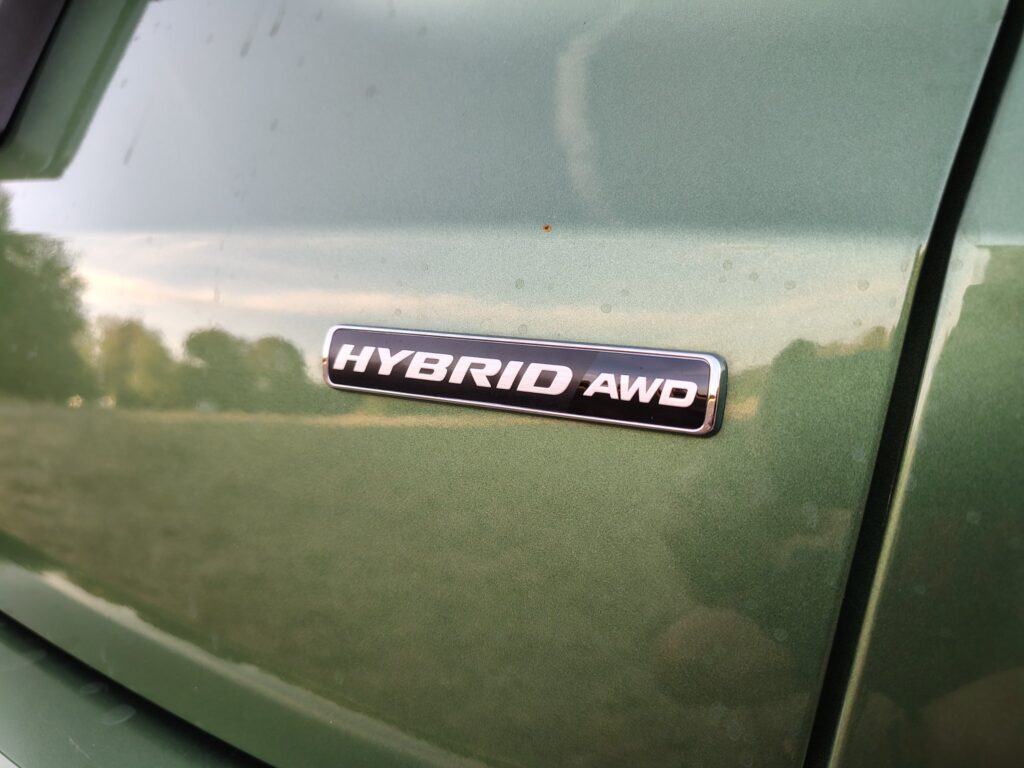 Ford Kuga hybrid AWD