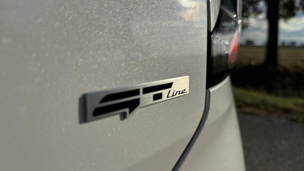 KIA Stonic GT-Line badge