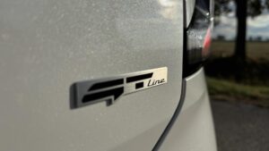 KIA Stonic GT-Line badge