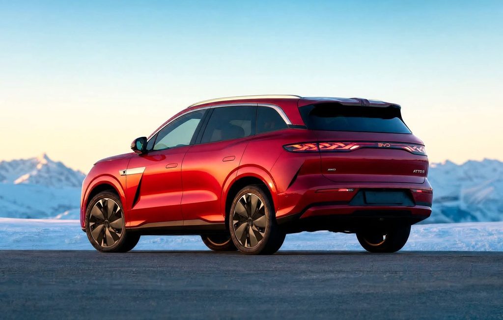 BYD Atto 8