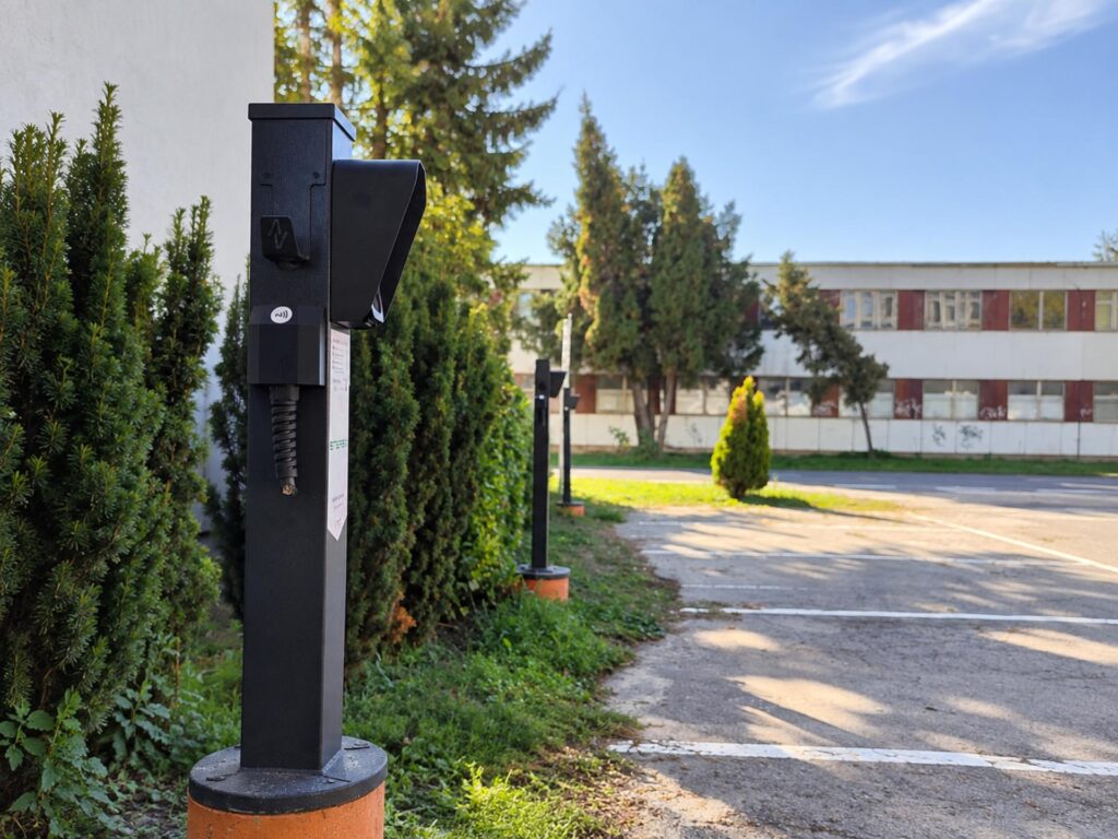 Krádež káblov z nabíjačiek dorazila aj na Slovensko 5
